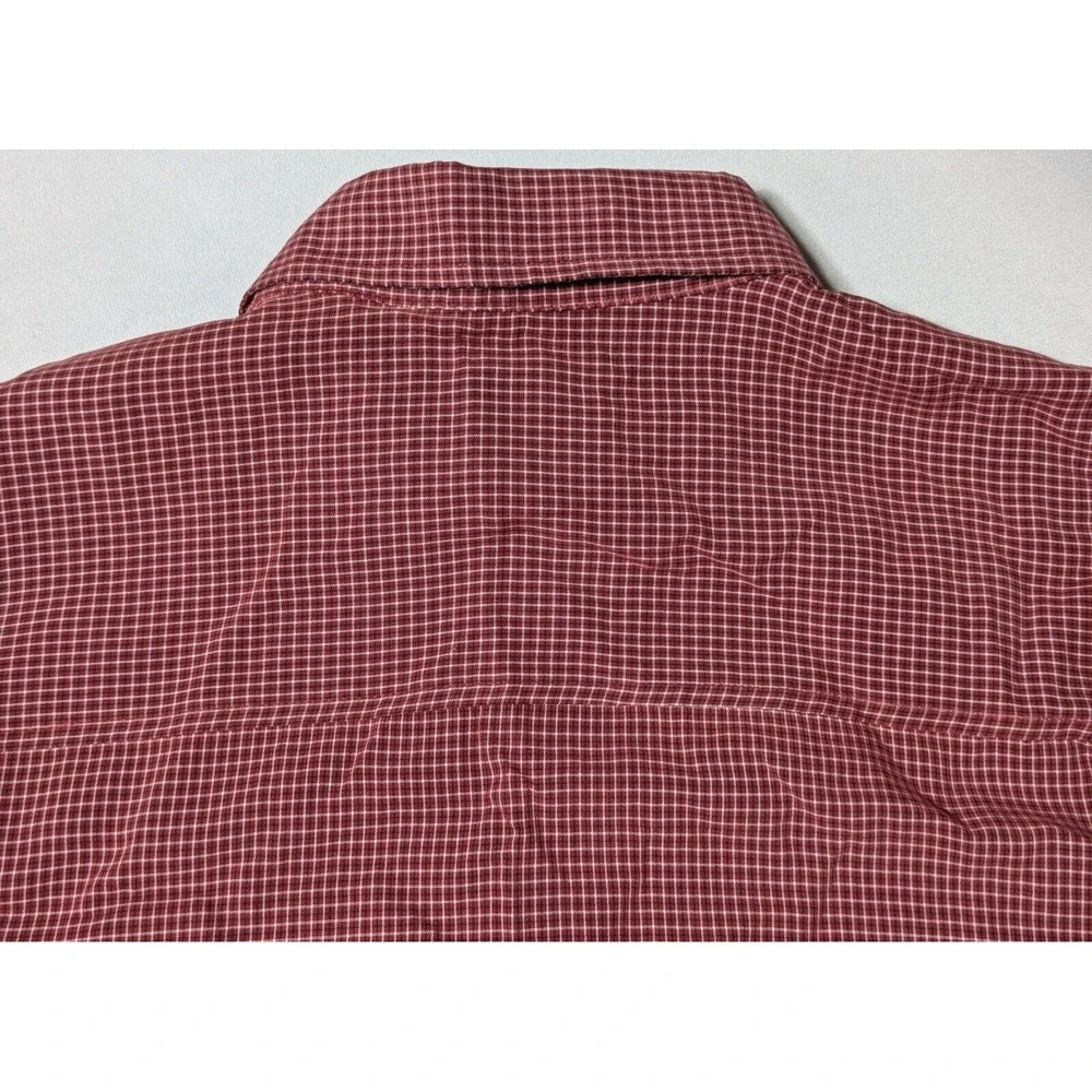 QUIKSILVER Men Large Red‎ Mini Check Nylon Blend Button-Up Shirt